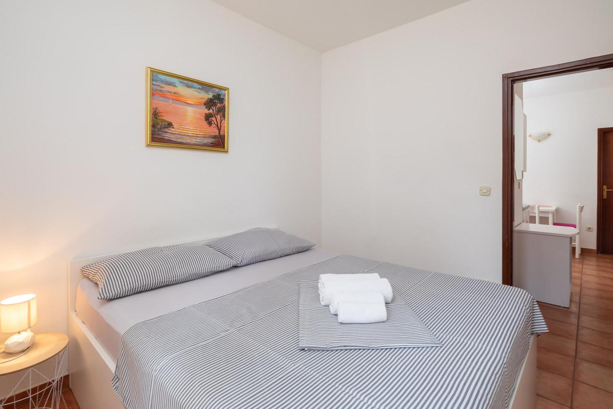 Adriatic Blue Apartments Lokva Rogoznica Esterno foto